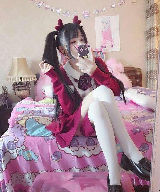 蔡萝莉视频爆料劳斯莱斯,揭秘明星奢华生活背后的真相