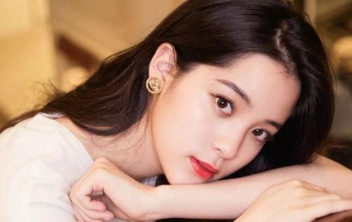 娱乐圈爆料女艺人,女艺人神秘恋情曝光,真相令人唏嘘! 第1张 娱乐圈爆料女艺人,女艺人神秘恋情曝光,真相令人唏嘘! 第1张